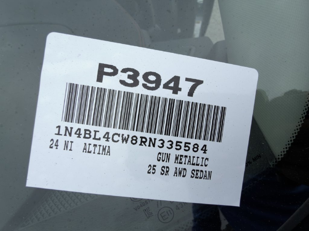 Used 2024 Nissan Altima 2.5 SR AWD/4WD image 30
