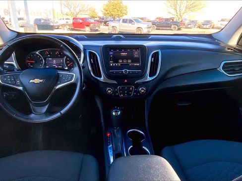 Used 2021 Chevrolet Equinox LT image 15