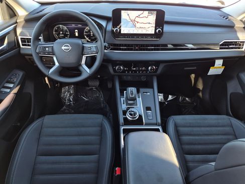 New 2026 Nissan Rogue SL AWD/4WD image 11