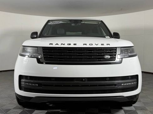 Certified 2025 Land Rover Range Rover Long Wheelbase SE AWD/4WD image 10