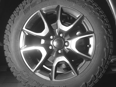 Used 2025 Jeep Compass Trailhawk image 15