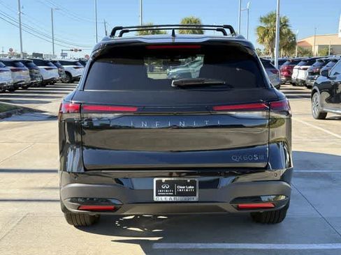 Certified 2026 INFINITI QX60 Sport w/ Dark Cargo Package AWD/4WD image 4
