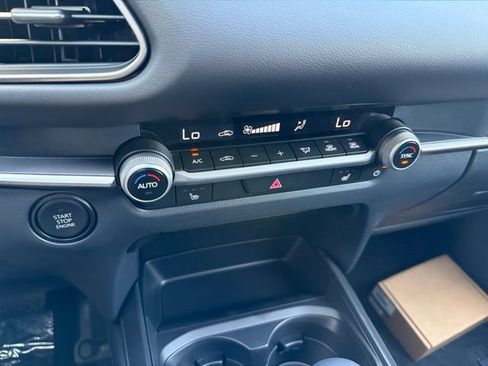 New 2026 MAZDA CX-30 AWD 2.5 S w/ Select Sport Pkg image 17