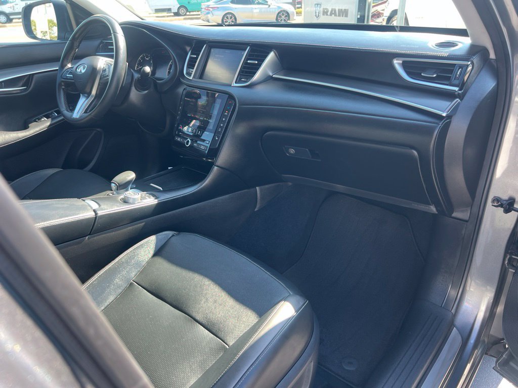Used 2022 INFINITI QX50 Luxe AWD/4WD image 40