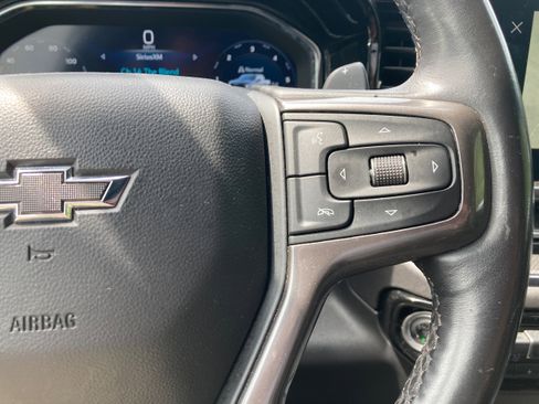 Used 2022 Chevrolet Silverado 1500 ZR2 w/ Technology Package image 23