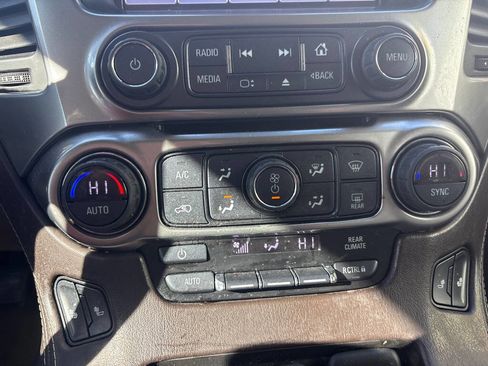 Used 2016 Chevrolet Tahoe LT w/ Luxury Package RWD image 14