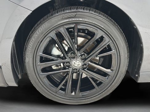 Used 2026 Toyota Camry SE FWD image 8