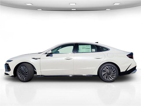 New 2026 Hyundai Sonata SEL image 5