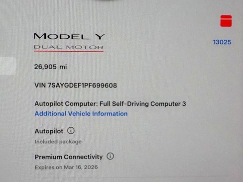 Used 2023 Tesla Model Y Performance image 4