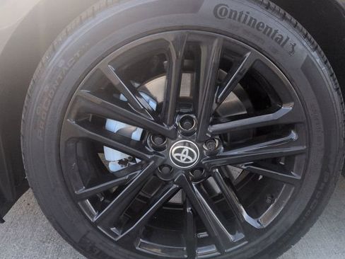 Certified 2025 Toyota Camry SE image 11