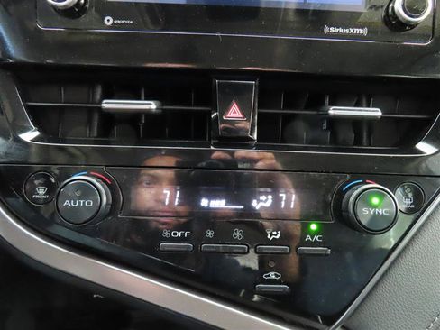 Used 2023 Toyota Camry LE FWD image 25