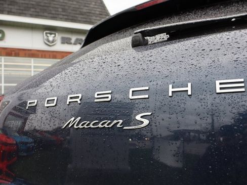 Used 2016 Porsche Macan S image 35