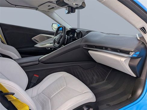 Used 2023 Chevrolet Corvette Stingray Premium Conv w/ Z51 Performance Package image 14