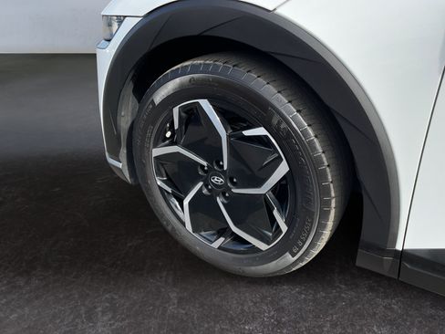 Used 2024 Hyundai Ioniq 5 SEL RWD image 8