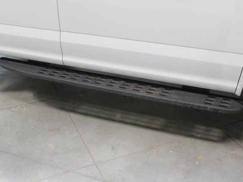 Used 2017 Ford F150 Raptor w/ Equipment Group 802A Luxury image 12