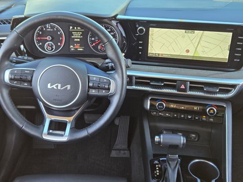 Used 2024 Kia K5 EX w/ EX Premium Package image 27
