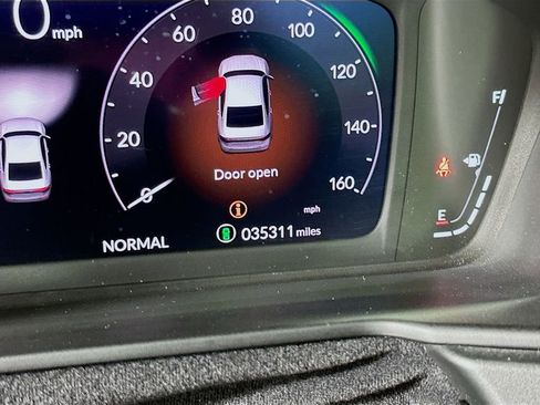 Used 2024 Honda Accord Sport image 12