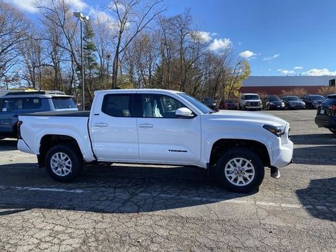 New 2025 Toyota Tacoma SR5 image 2