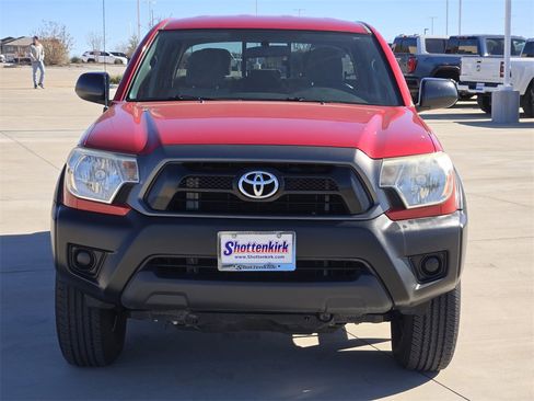 Used 2014 Toyota Tacoma PreRunner image 7