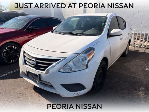 Used 2019 Nissan Versa SV FWD image 1