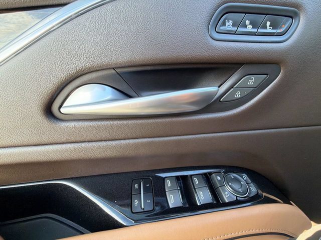 Used 2023 Cadillac Escalade Sport AWD/4WD image 22