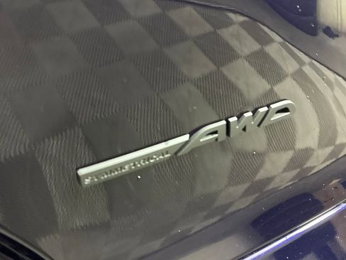 New 2026 Subaru Solterra Limited image 7