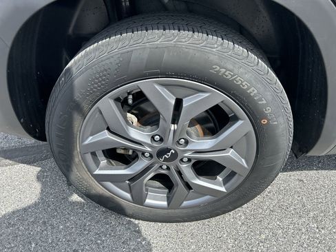 Used 2024 Kia Seltos LX AWD/4WD image 9