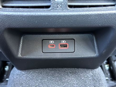 Used 2025 Nissan Altima 2.5 SL image 34