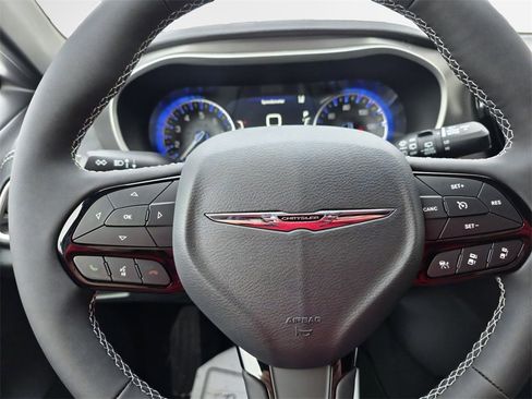 New 2026 Chrysler Pacifica Select w/ S Appearance Package image 12