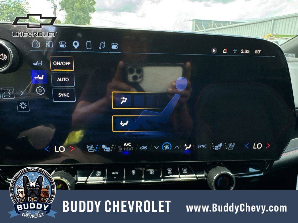 Used 2025 Chevrolet Blazer EV RS AWD/4WD image 24