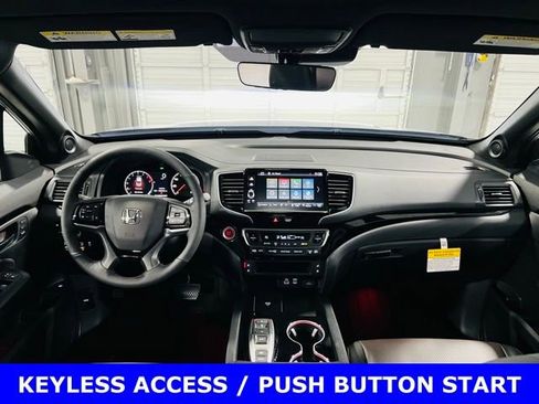 New 2026 Honda Ridgeline Black Edition image 4