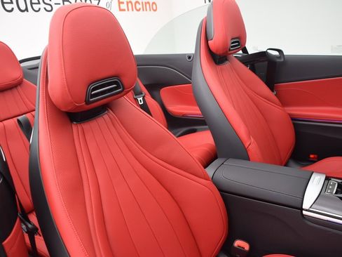 New 2026 Mercedes-Benz CLE 300 4MATIC Cabriolet image 16