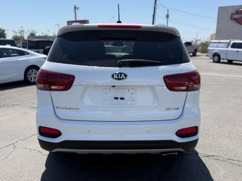 Used 2019 Kia Sorento EX FWD image 4