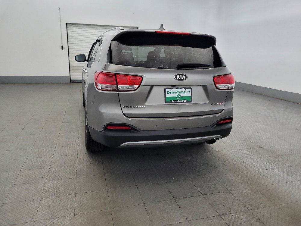 Used 2017 Kia Sorento EX w/ EX Premium Package AWD/4WD image 6