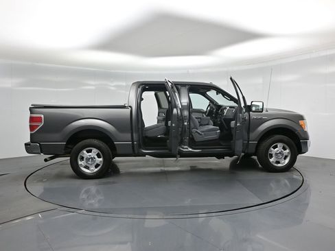 Used 2013 Ford F150 XLT w/ Mid Equipment Group image 4