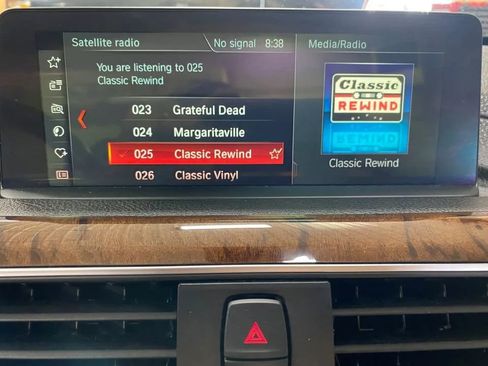 Used 2018 BMW 430i xDrive Convertible image 40