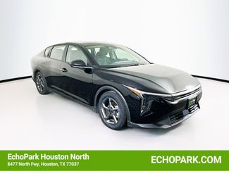 Used 2025 Kia K4 LXS video 1