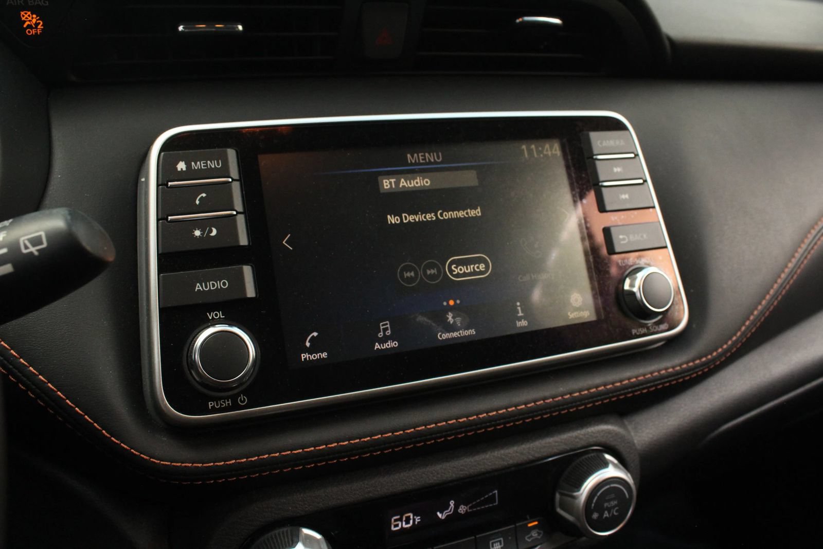 Used 2020 Nissan Kicks SR FWD image 31