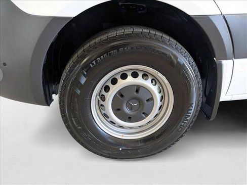 New 2025 Mercedes-Benz Sprinter 2500 image 10