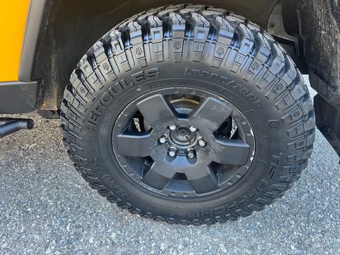 Used 2007 Toyota FJ Cruiser 4WD image 25