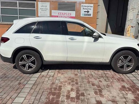 Used 2020 Mercedes-Benz GLC 300 4MATIC image 8