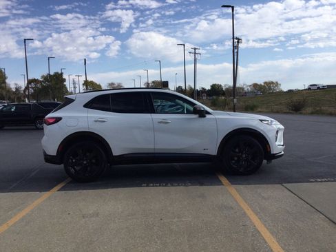 Used 2024 Buick Envision Sport Touring image 6