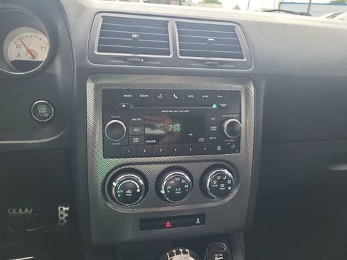 Used 2013 Dodge Challenger R/T RWD image 23