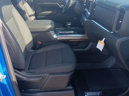 New 2025 Chevrolet Silverado 1500 RST w/ Convenience Package II AWD/4WD image 25