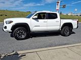 Certified 2019 Toyota Tacoma TRD Off-Road image 5