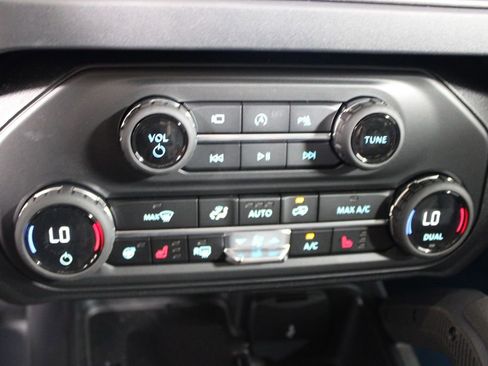 New 2026 Ford Bronco Raptor AWD/4WD image 48