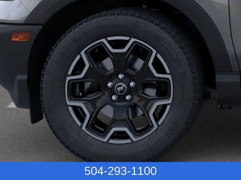 New 2025 Ford Bronco Sport Outer Banks w/ Outer Banks Tech Package+ AWD/4WD image 21