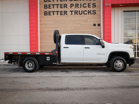 Used 2022 Chevrolet Silverado 3500 W/T w/ WT Fleet Convenience Package image 2