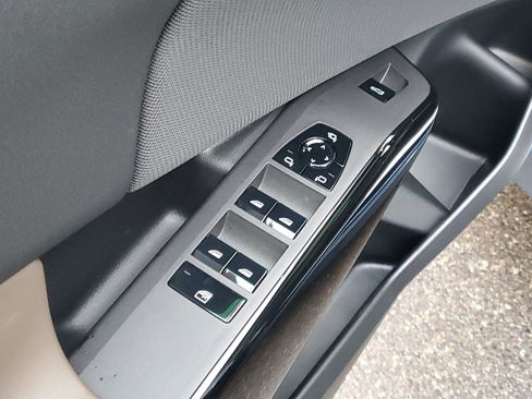 New 2026 BMW X3 xDrive30 w/ M Sport Package image 6