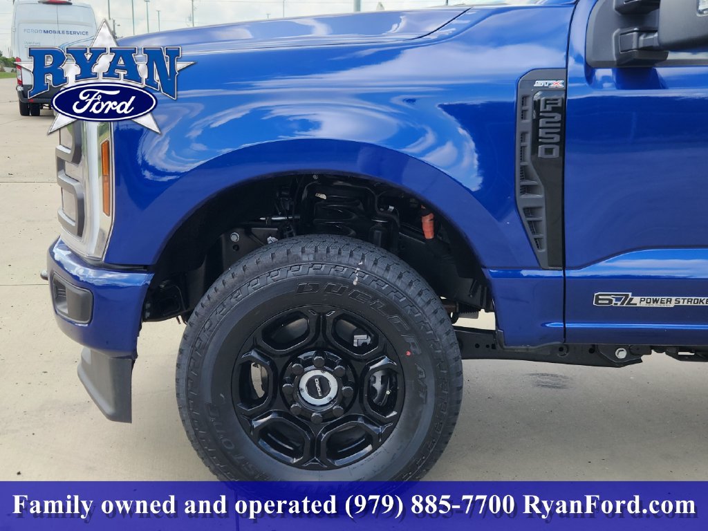 New 2026 Ford F250 XL w/ STX Appearance Package AWD/4WD image 5